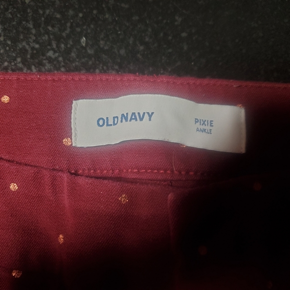 Old Navy Pixie Ankle Pants - Picture 2 of 3
